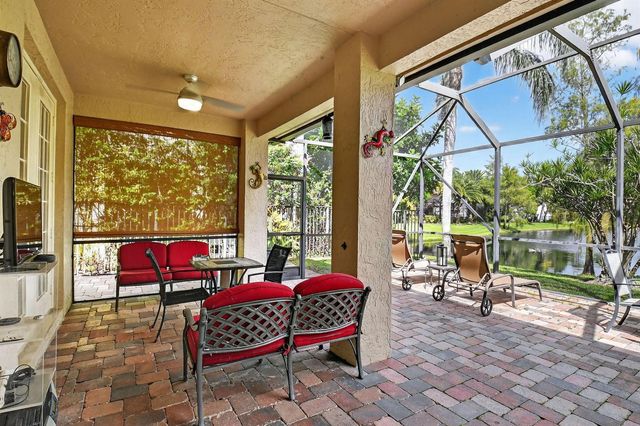 9946 Coronado Lake Drive, Boynton Beach, FL 33437