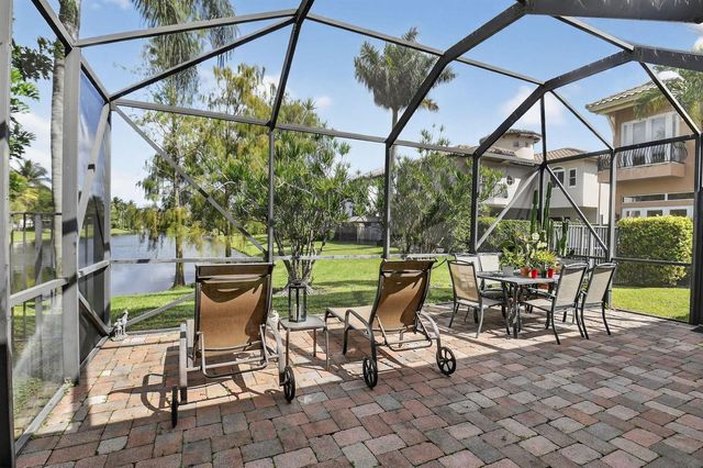 9946 Coronado Lake Drive, Boynton Beach, FL 33437