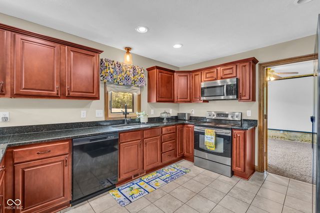 5593 S County Road 400 W, Coatesville, IN 46121