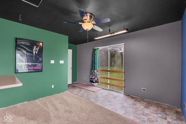 5593 S County Road 400 W, Coatesville, IN 46121