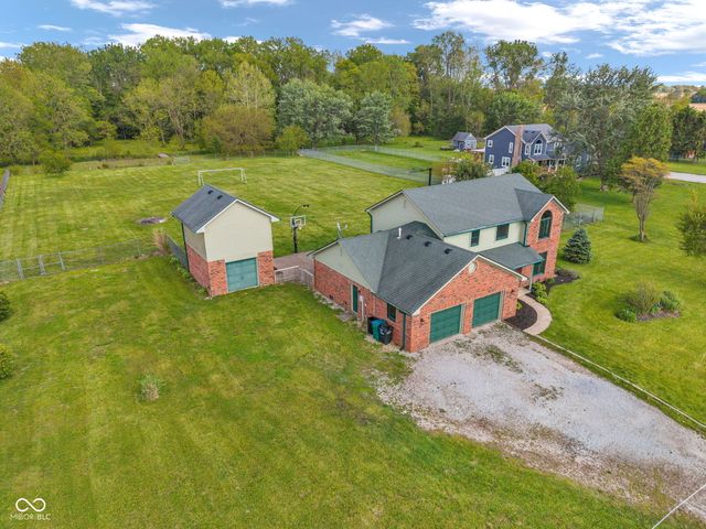 5593 S County Road 400 W, Coatesville, IN 46121