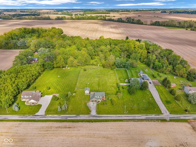 5593 S County Road 400 W, Coatesville, IN 46121