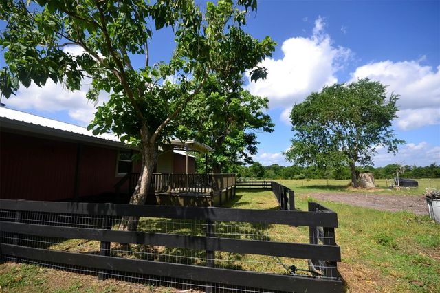 12652 Calvary Road, Willis, TX 77318