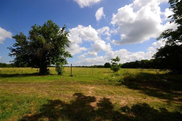 12652 Calvary Road, Willis, TX 77318