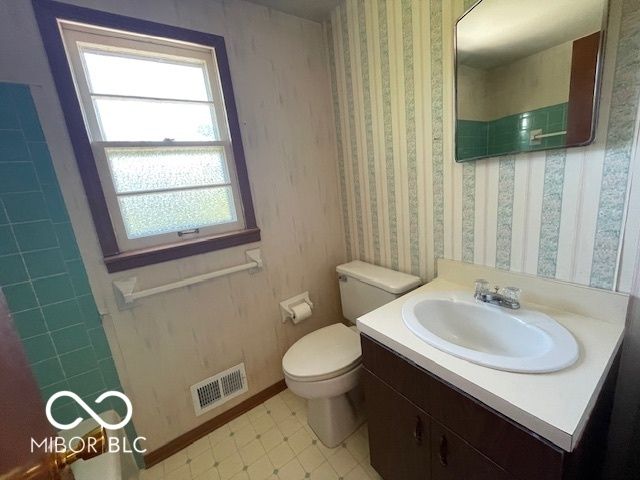 2325 Lee Drive, Indianapolis, IN 46227