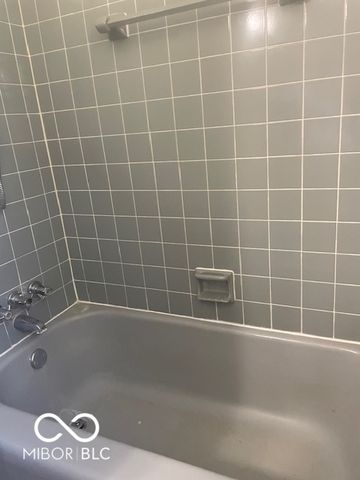 2325 Lee Drive, Indianapolis, IN 46227