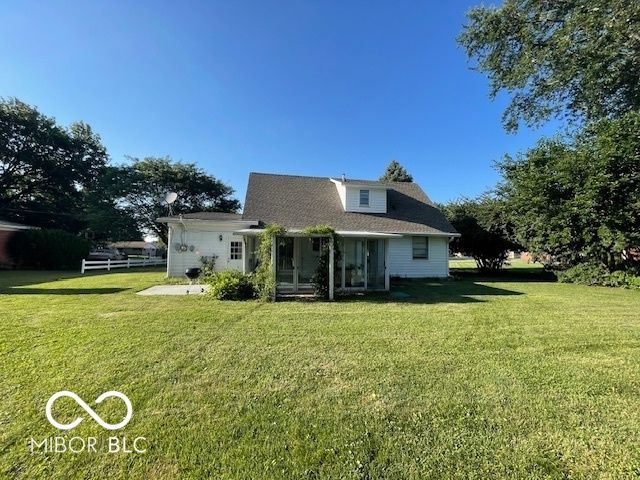 2325 Lee Drive, Indianapolis, IN 46227