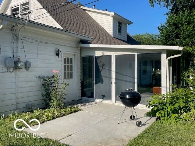 2325 Lee Drive, Indianapolis, IN 46227