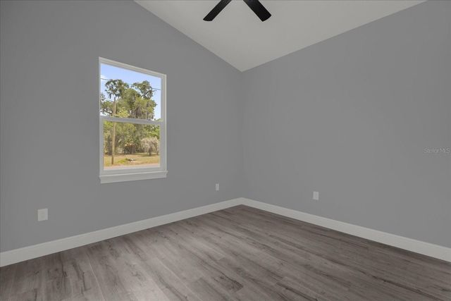1126 S THOMPSON AVENUE, Deland, FL 32720