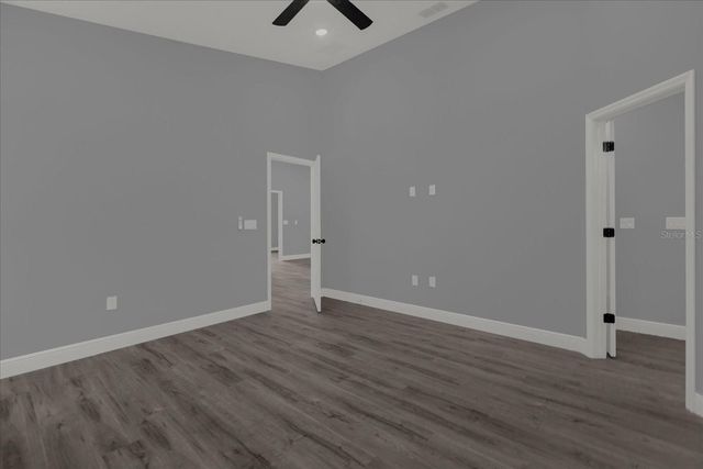 1126 S THOMPSON AVENUE, Deland, FL 32720
