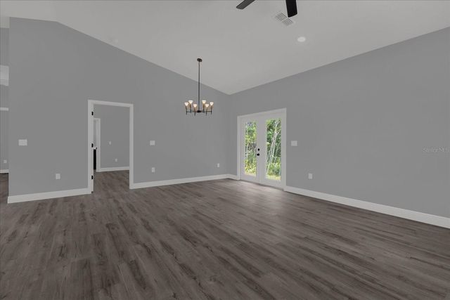 1126 S THOMPSON AVENUE, Deland, FL 32720