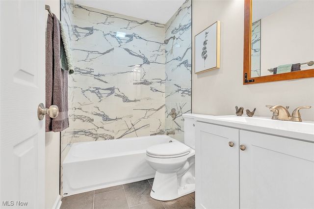 15809 Shirley Avenue, Maple Heights, OH 44137