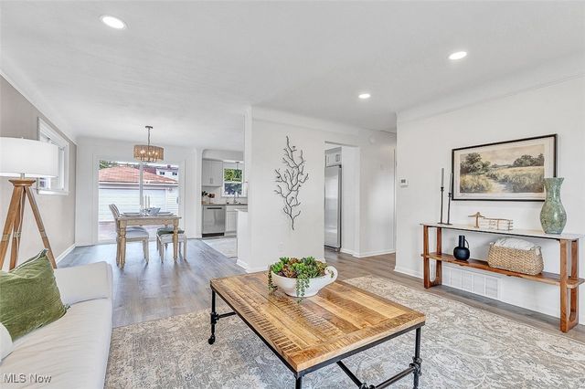 15809 Shirley Avenue, Maple Heights, OH 44137