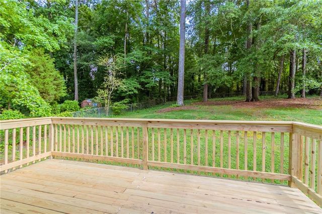 803 Cedar Lake SE Drive, Conyers, GA 30094