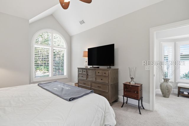 16 Combahee Rd, Hilton Head Island, SC 29928