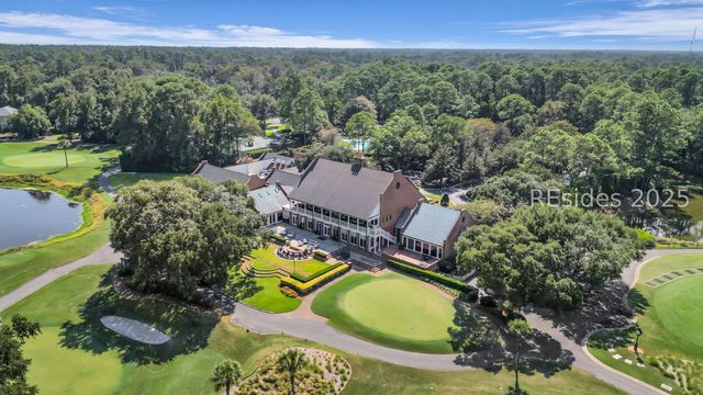 16 Combahee Rd, Hilton Head Island, SC 29928