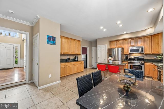 11203 YARDLEY CT, Ijamsville, MD 21754