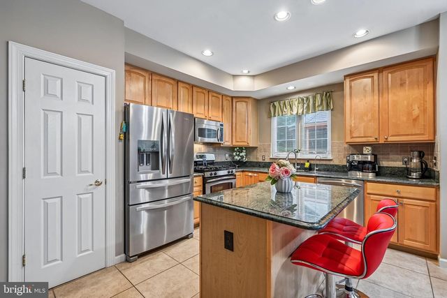 11203 YARDLEY CT, Ijamsville, MD 21754