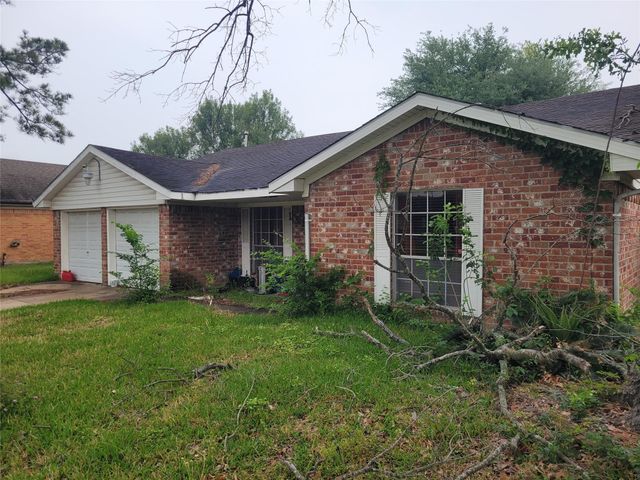 13827 Lantern Lane, Houston, TX 77015