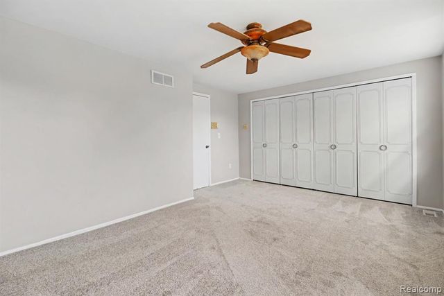 5093 Buckingham, Troy, MI 48098