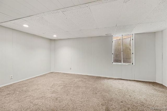 5093 Buckingham, Troy, MI 48098