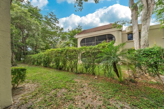 22136 Palms Way 103, Boca Raton, FL 33433