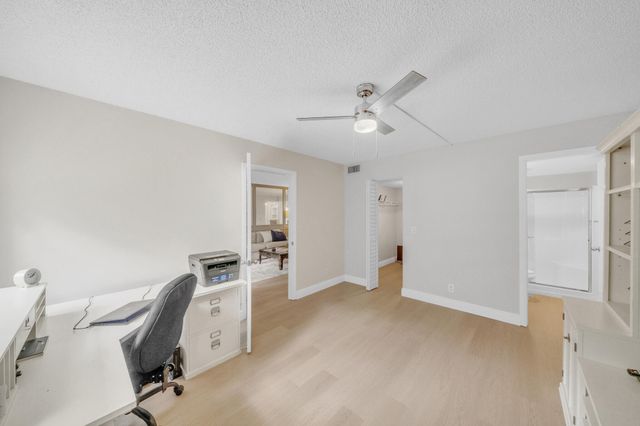 22136 Palms Way 103, Boca Raton, FL 33433