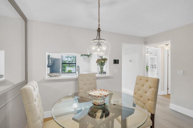 22136 Palms Way 103, Boca Raton, FL 33433