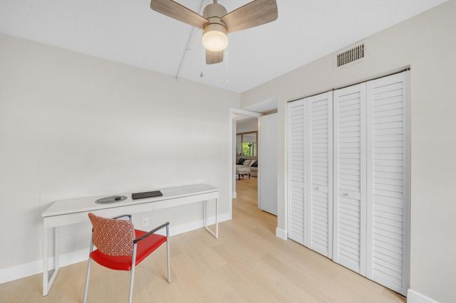 22136 Palms Way 103, Boca Raton, FL 33433