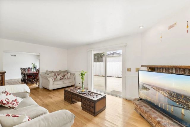 11034 Sagittarius Rd, San Diego, CA 92126