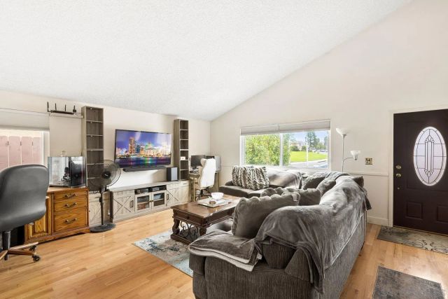 11034 Sagittarius Rd, San Diego, CA 92126