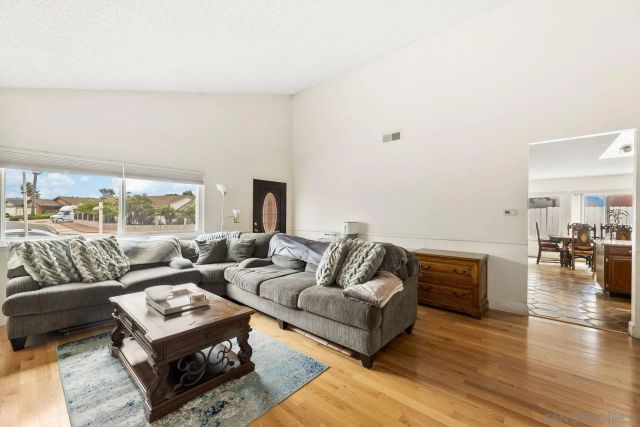 11034 Sagittarius Rd, San Diego, CA 92126