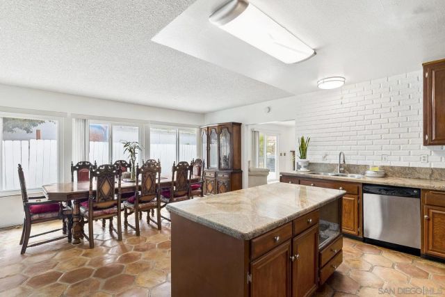 11034 Sagittarius Rd, San Diego, CA 92126