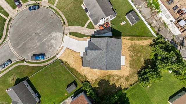 4 Roundtree CIR, Hampton, VA 23661
