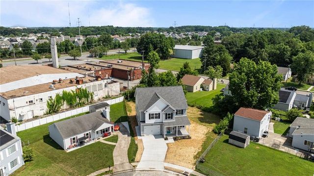 4 Roundtree CIR, Hampton, VA 23661