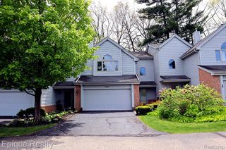 6607 Ridgeview Drive, Independence Charter Township, MI 48346