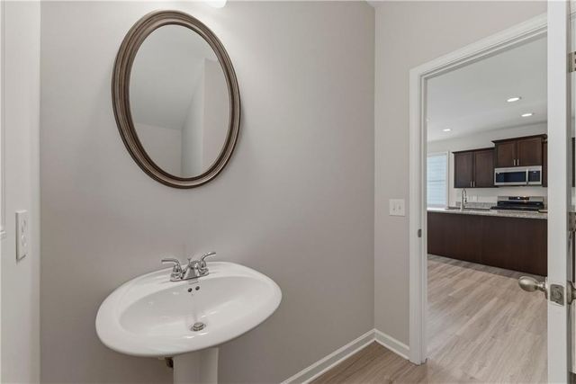 264 Denver Avenue, Hiram, GA 30141