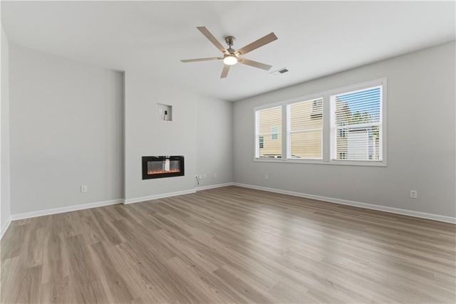 264 Denver Avenue, Hiram, GA 30141