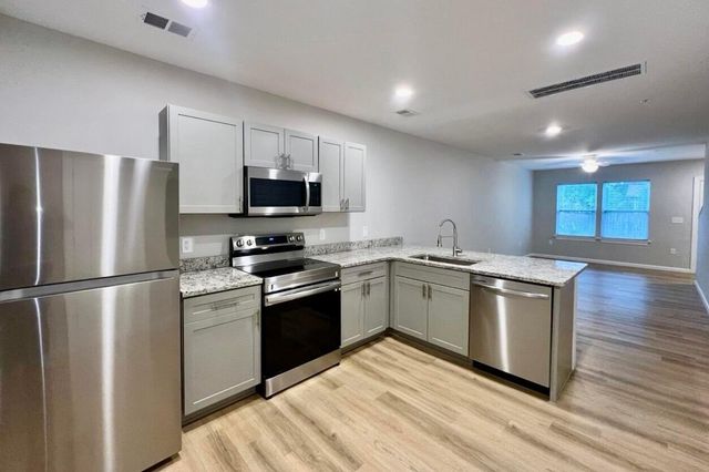 5739 Salvo Street B9, Hanahan, SC 29410