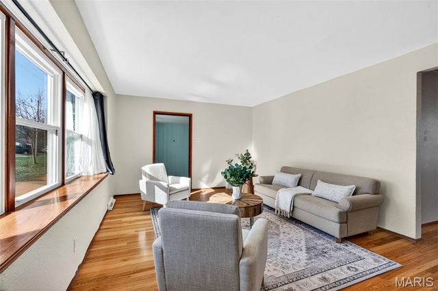 9530 Erie Drive, Affton, MO 63123