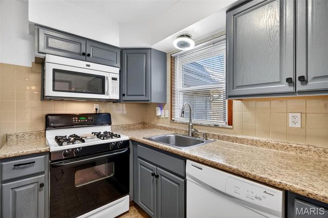 9530 Erie Drive, Affton, MO 63123