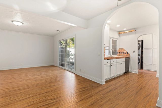 1248 Evergreen Dr, Encinitas, CA 92007