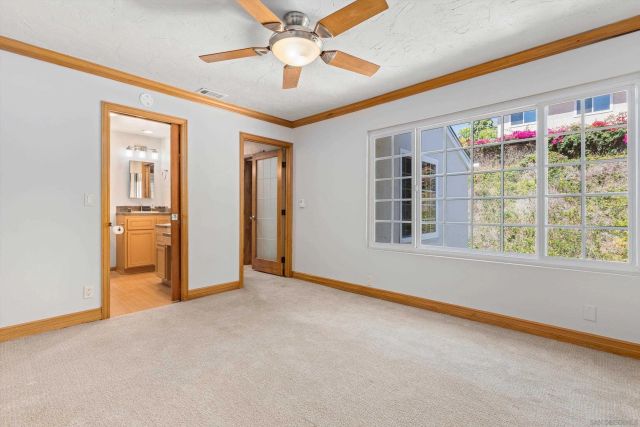 1248 Evergreen Dr, Encinitas, CA 92007