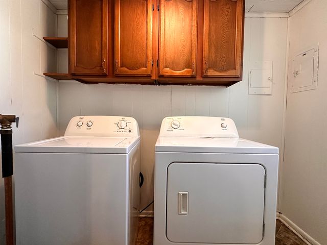 106 Edna Avenue, Highland, AR 72542