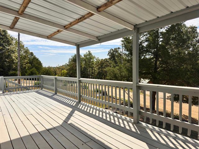 106 Edna Avenue, Highland, AR 72542