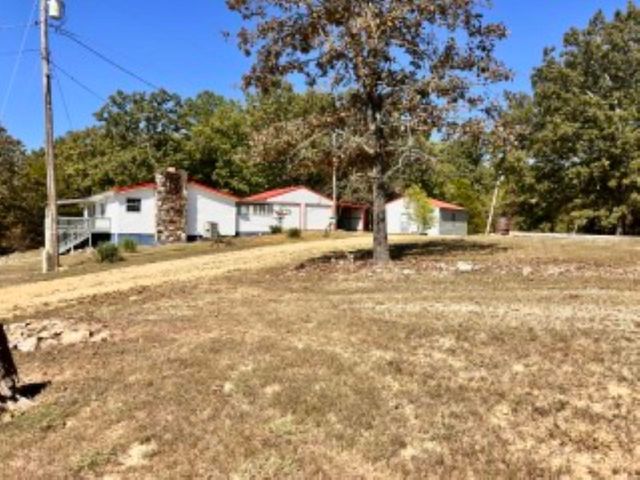 106 Edna Avenue, Highland, AR 72542