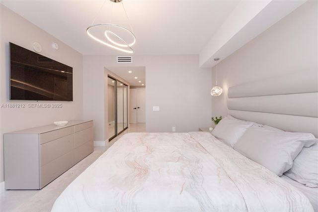 300 Sunny Isles Boulevard 41508, Sunny Isles Beach, FL 33160