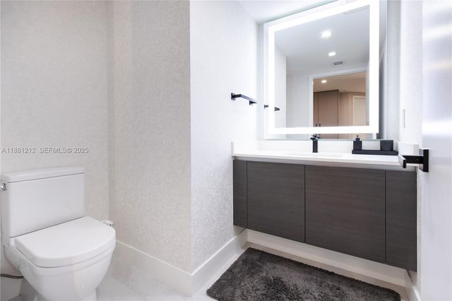 300 Sunny Isles Boulevard 41508, Sunny Isles Beach, FL 33160