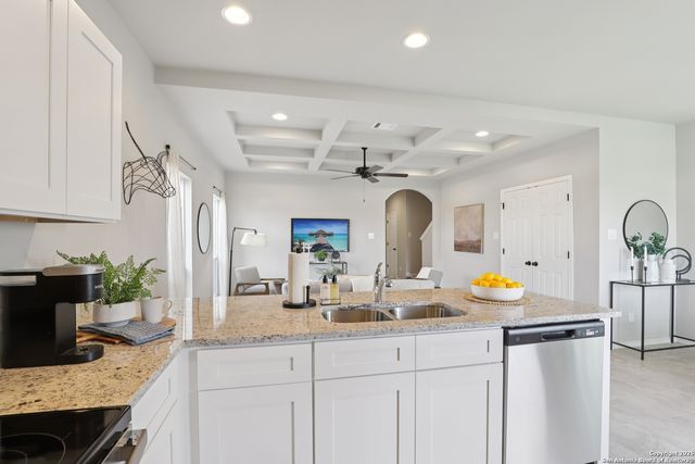 8614 Valentina, San Antonio, TX 78245