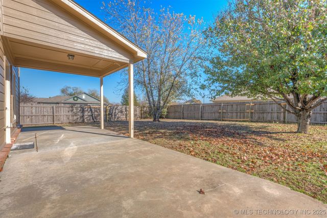 10749 N 153rd East Avenue, Owasso, OK 74055